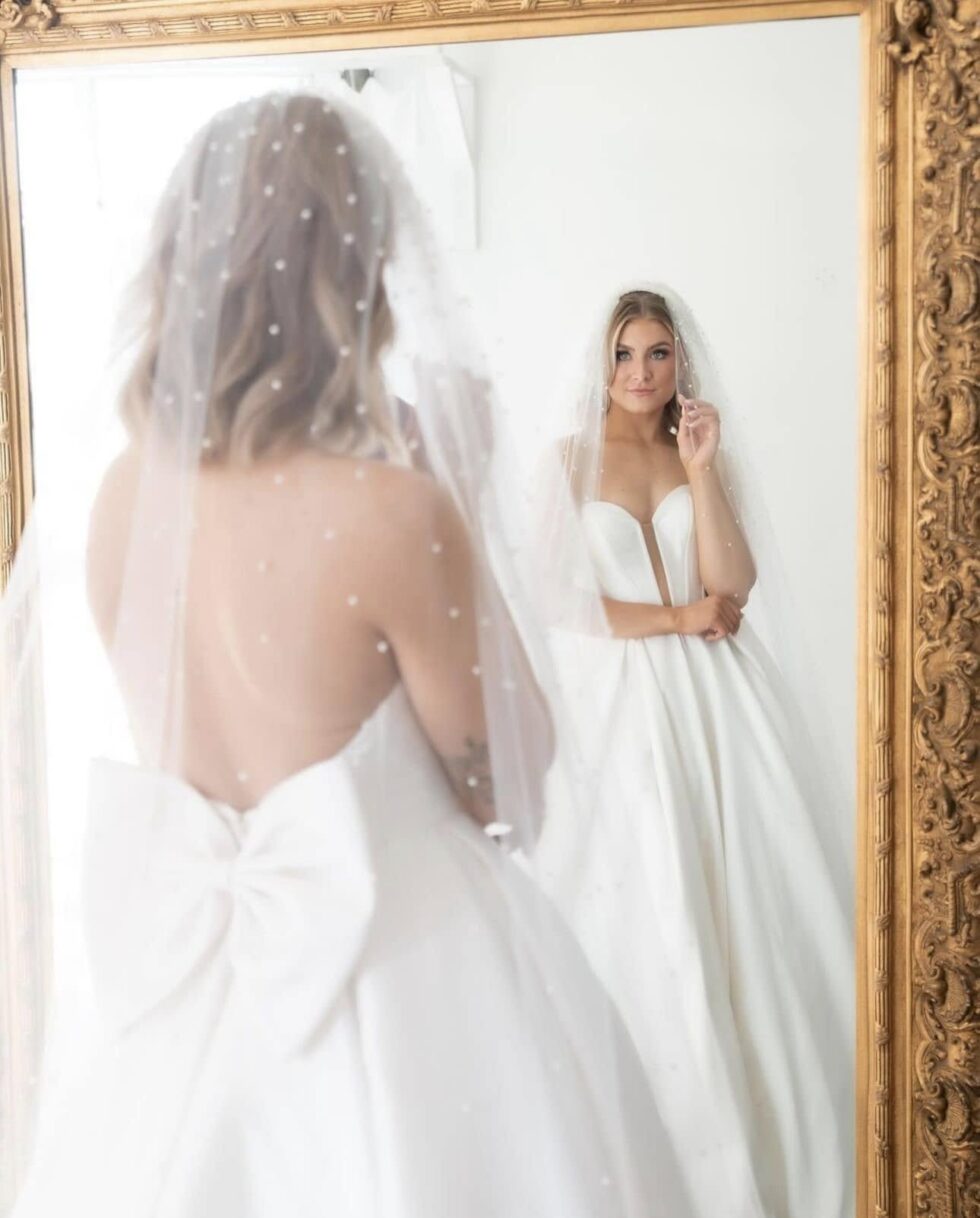 Stone Bride Ellie Stone Bride | My Unveiled Wedding